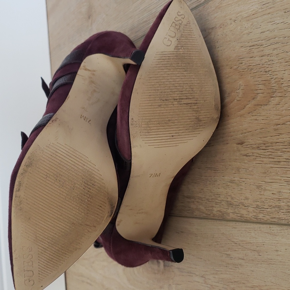 GUESS ankle bootie (boots). Like new! - Picture 7 of 12